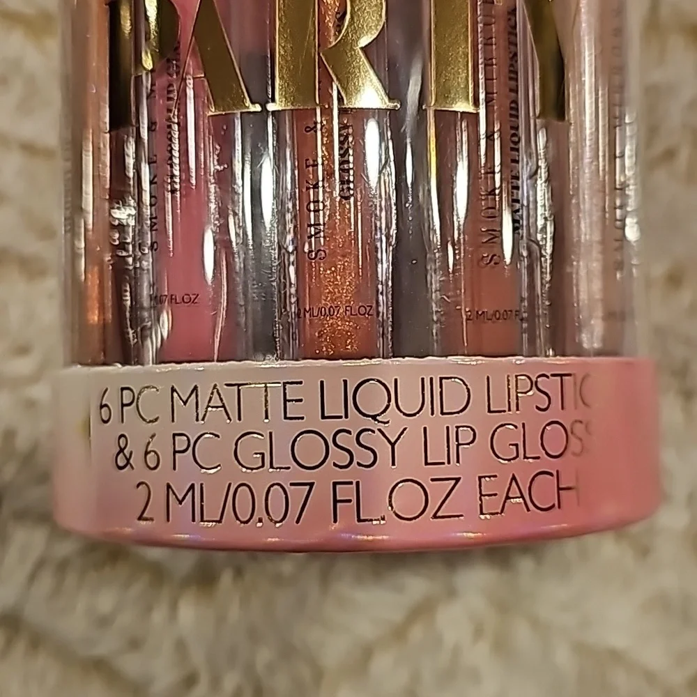 New never opened lip stick - Picture 4 of 8